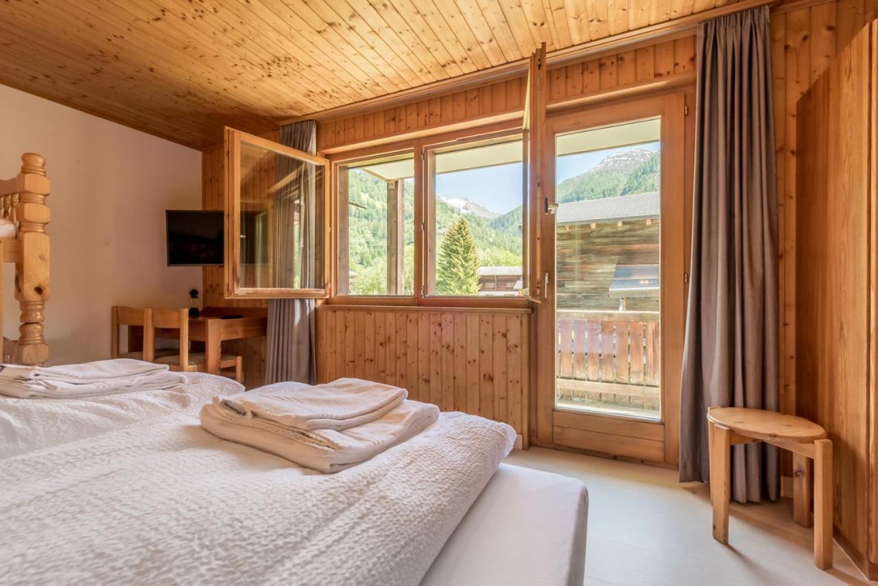 Hotel Walser Ulrichen Eksteriør billede